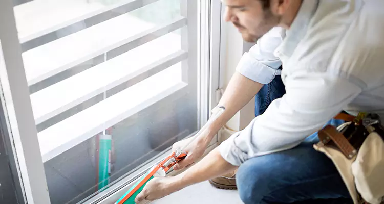 We fix All type of Sliding Door in Tampa, FL