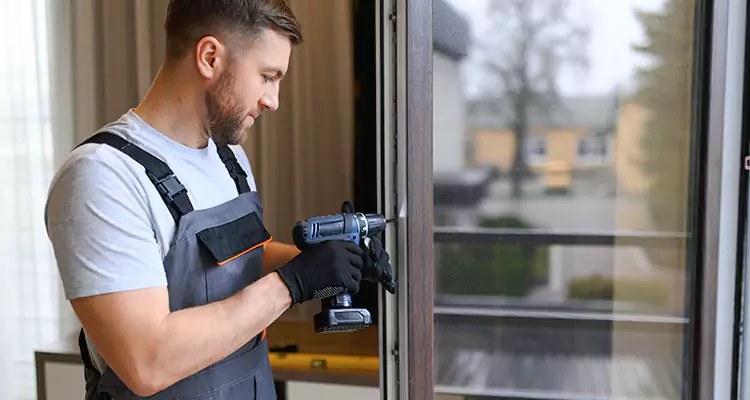 Sliding Screen Door Handle Repair in Tampa, FL