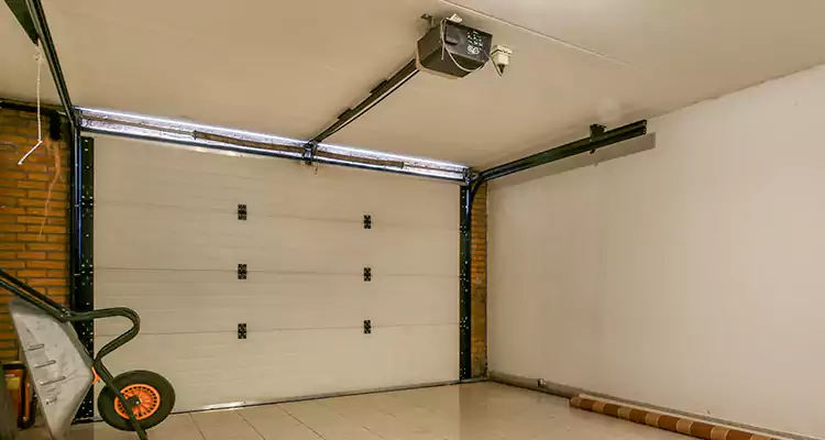 Chamberlain Garage Door Opener Installation in Tampa, FL