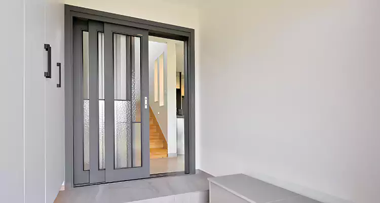 Affordable Sliding Glass Door Repair That Works in Tampa, FL